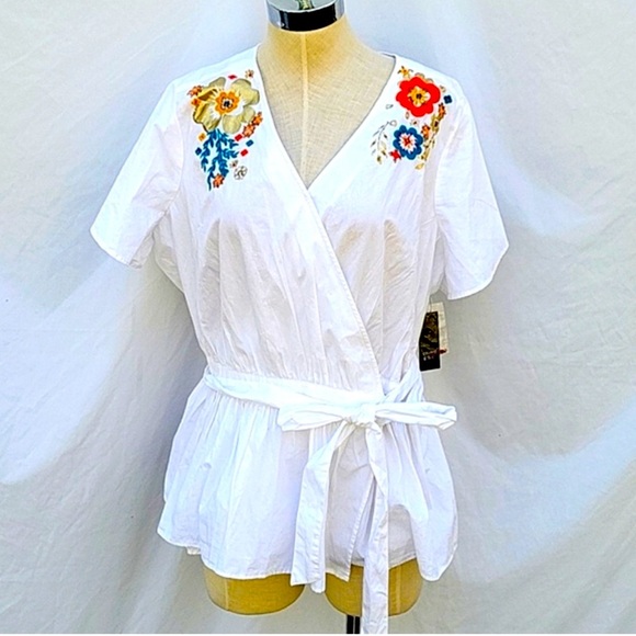 Crown & Ivy Plus Wrap Shirt Belted, Flattering Silluouette - Picture 1 of 3